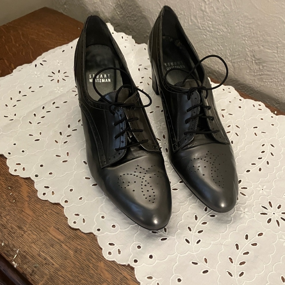 Stuart Weitzman graphite gray pumps, 7.5